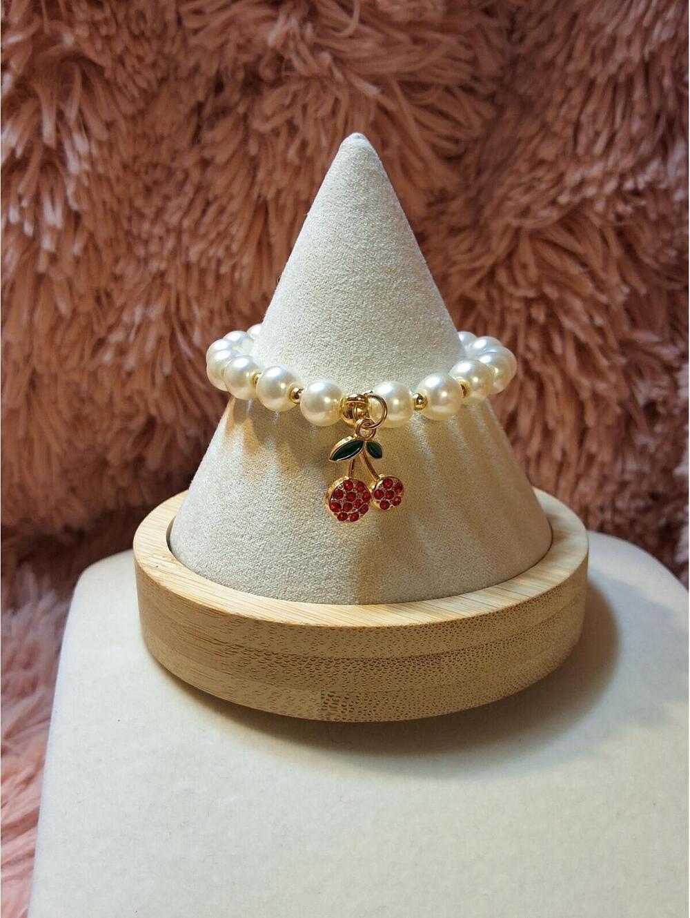 PEARL FASHION CHERRY BRACELET